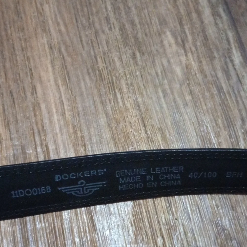 Men's Dockers Black Genuine Leather Belt With Silver Buckle Classic Vintage